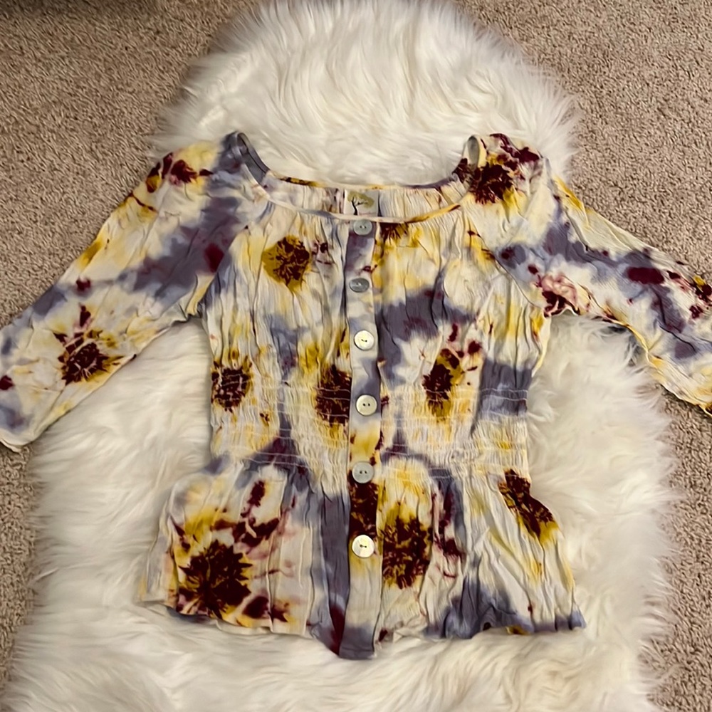 Beautiful, unique top